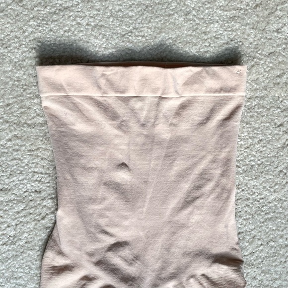 Spanx Beige Higher Power Nude High Waist Shorts Shapewear - 35752 - Picture 3 of 9